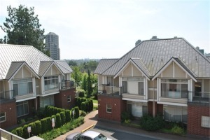 Marquis Grande in Brentwood Unfurnished 3 Bed 3 Bath Townhouse For Rent at TH5-4132 Halifax St Burnaby. TH5 - 4132 Halifax Street, Burnaby, BC, Canada.