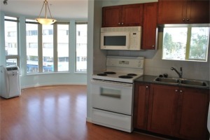 The Oaks in Fairview Unfurnished 1 Bed 1 Bath Apartment For Rent at 309-3089 Oak St Vancouver. 309 - 3089 Oak Street Vancouver, BC, Canada.