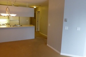 Queens Terrace in Uptown Unfurnished 2 Bed 1 Bath Apartment For Rent at 208-135 11th St New Westminster. 208 - 135 11th Street, New Westminster, BC, Canada.