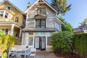Kitsilano Unfurnished 2 Bed 2.5 Bath Duplex For Rent at 2023 Whyte Ave Vancouver. 2023 Whyte Avenue, Vancouver, BC, Canada.