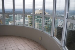 Emerald West in Downtown Unfurnished 3 Bed 2 Bath Apartment For Rent at 2601-717 Jervis St Vancouver. 2601 - 717 Jervis Street, Vancouver, BC, Canada.