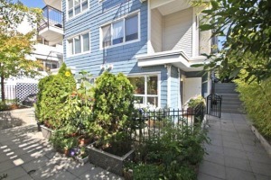 Octona in Kitsilano Furnished 2 Bed 1.5 Bath Townhouse For Rent at 2442 West 4th Ave Vancouver. 2442 West 4th Avenue, Vancouver, BC, Canada.