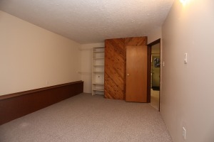 Kensington Unfurnished 2 Bed 1 Bath Garden Suite For Rent at 4565 Inverness St Vancouver. 4565 Inverness Street, Vancouver, BC, Canada.