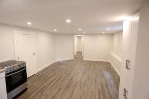 Oakridge Unfurnished 2 Bed 1 Bath Basement For Rent at 43 East 45th Ave Vancouver. 43 East 45th Avenue, Vancouver, BC, Canada.