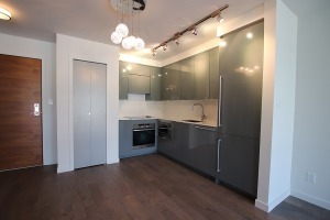 Cosmo in Downtown Unfurnished 1 Bed 1 Bath Apartment For Rent at 810-161 West Georgia St Vancouver. 810 - 161 West Georgia Street, Vancouver, BC, Canada.
