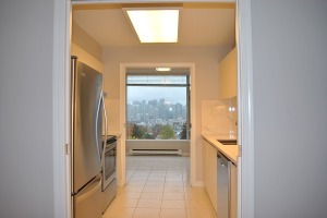 Cambridge Gardens in Fairview Unfurnished 2 Bed 2 Bath Apartment For Rent at 803-2668 Ash St Vancouver. 803 - 2668 Ash Street, Vancouver, BC, Canada.