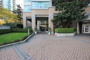 Buchanan East in Brentwood Unfurnished 2 Bed 1 Bath Apartment For Rent at 306-4398 Buchanan St Burnaby. 306 - 4398 Buchanan Street, Burnaby, BC, Canada.