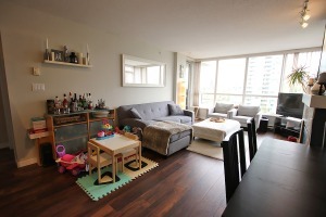 Fresco in Brentwood Unfurnished 2 Bed 2 Bath Apartment For Rent at 1306-2088 Madison Ave Burnaby. 1306 - 2088 Madison Avenue, Burnaby, BC, Canada.