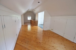 Cambie Unfurnished 4 Bed 3 Bath House For Rent at 981 West 18th Ave Vancouver. 981 West 18th Avenue, Vancouver, BC, Canada.