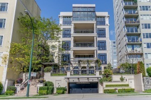 Cinque Terre in West End Unfurnished 3 Bed 2.5 Bath Sub Penthouse For Rent at 4-1483 Beach Ave Vancouver. 4 - 1483 Beach Avenue, Vancouver, BC, Canada.
