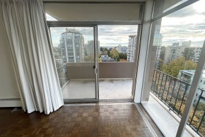Georgian House in Kerrisdale Unfurnished 1 Bed 1 Bath Sub Penthouse For Rent at 901-5450 Vine St Vancouver. 901 - 5450 Vine Street, Vancouver, BC, Canada.