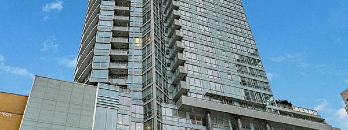 Capitol Residences in Downtown Unfurnished 1 Bed 1 Bath Apartment For Rent at 2210-833 Seymour St Vancouver. 2210 - 833 Seymour Street, Vancouver, BC, Canada.