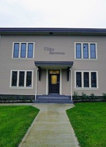 Villa Serena 2 Bedroom Apartment Rental on Vancouver's Westside. 4 - 25 West 12th Avenue, Vancouver, BC, Canada.