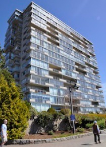 Furnished Studio Rental at Seastrand in Dundarave West Vancouver. 702 - 150 24th Street, West Vancouver, BC, Canada.