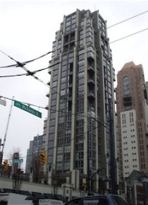 Metropolis 2 Bedroom Luxury Loft For Rent in Downtown Vancouver. 2203 - 1238 Richards Street, Vancouver, BC, Canada.