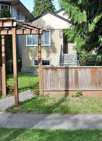 South Cambie Unfurnished Basement Suite For Rent in Westside Vancouver. 905B West 23rd Avenue, Vancouver, BC, Canada.