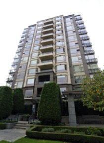 The Compton 6th Floor 2 Bedroom & Solarium Apartment Rental in Fairview, Westside Vancouver. 602 - 1316 West 11th Avenue, Vancouver, BC, Canada.