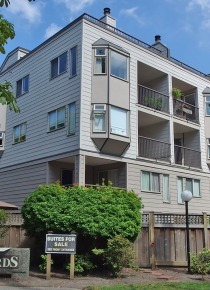 The Courtyards 2 Bedroom Apartment For Rent in New Westminster. 313 - 737 Hamilton Street, New Westminster, BC, Canada.