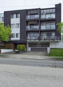 Springbok Court 2 Bedroom Apartment For Rent in New Westminster. 202 - 315 10th Street, New Westminster, BC, Canada.