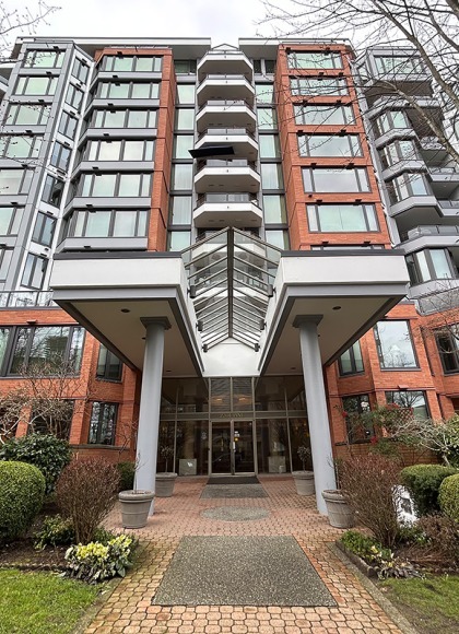 Meridian Cove in Fairview Unfurnished 2 Bed 2 Bath Apartment For Rent at 501-2201 Pine St Vancouver. 501 - 2201 Pine Street, Vancouver, BC, Canada.
