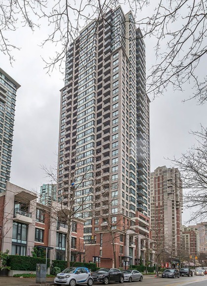 Yaletown Park in Yaletown Unfurnished 1 Bed 1 Bath Apartment For Rent at 909 Mainland St Vancouver. 909 Mainland Street, Vancouver, BC, Canada.