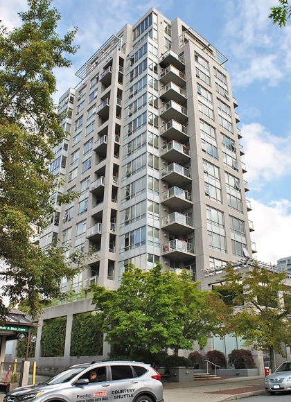 The Symphony in Central Lonsdale Unfurnished 2 Bed 2 Bath Apartment For Rent at 1202-120 West 16th St North Vancouver. 1202 - 120 West 16th Street, North Vancouver, BC, Canada.