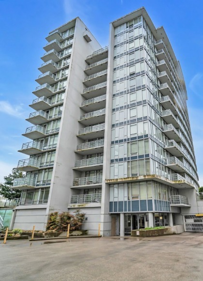 Versante in Brighouse Unfurnished 2 Bed 2 Bath Apartment For Rent at 805-8288 Lansdowne Rd Richmond. 805 - 8288 Lansdowne Road, Richmond, BC, Canada.
