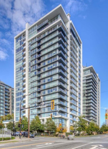 Vista Place in Lower Lonsdale Unfurnished 3 Bed 3 Bath Sub Penthouse For Rent at 1803-158 West 13th St North Vancouver. 1803 - 158 West 13th Street, North Vancouver, BC, Canada.