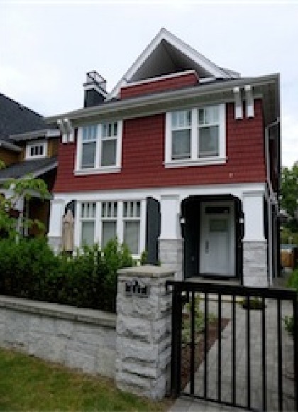 South Cambie Unfurnished 3 Bed 2.5 Bath Duplex For Rent at 447 West 16th Ave Vancouver. 447 West 16th Avenue, Vancouver, BC, Canada.