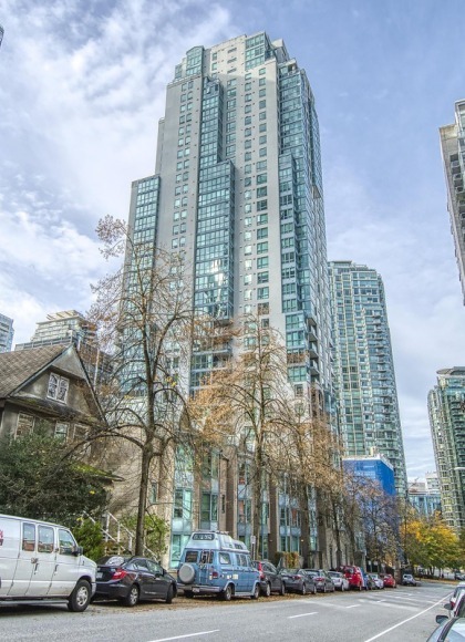 Pointe Claire in Coal Harbour Unfurnished 2 Bed 2 Bath Apartment For Rent at 502-1238 Melville St Vancouver. 502 - 1238 Melville Street, Vancouver, BC, Canada.