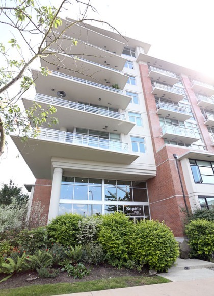 Sophia in Mount Pleasant East Unfurnished 1 Bed 1 Bath Townhouse For Rent at 2729 Sophia St Vancouver. 2729 Sophia Street, Vancouver, BC, Canada.