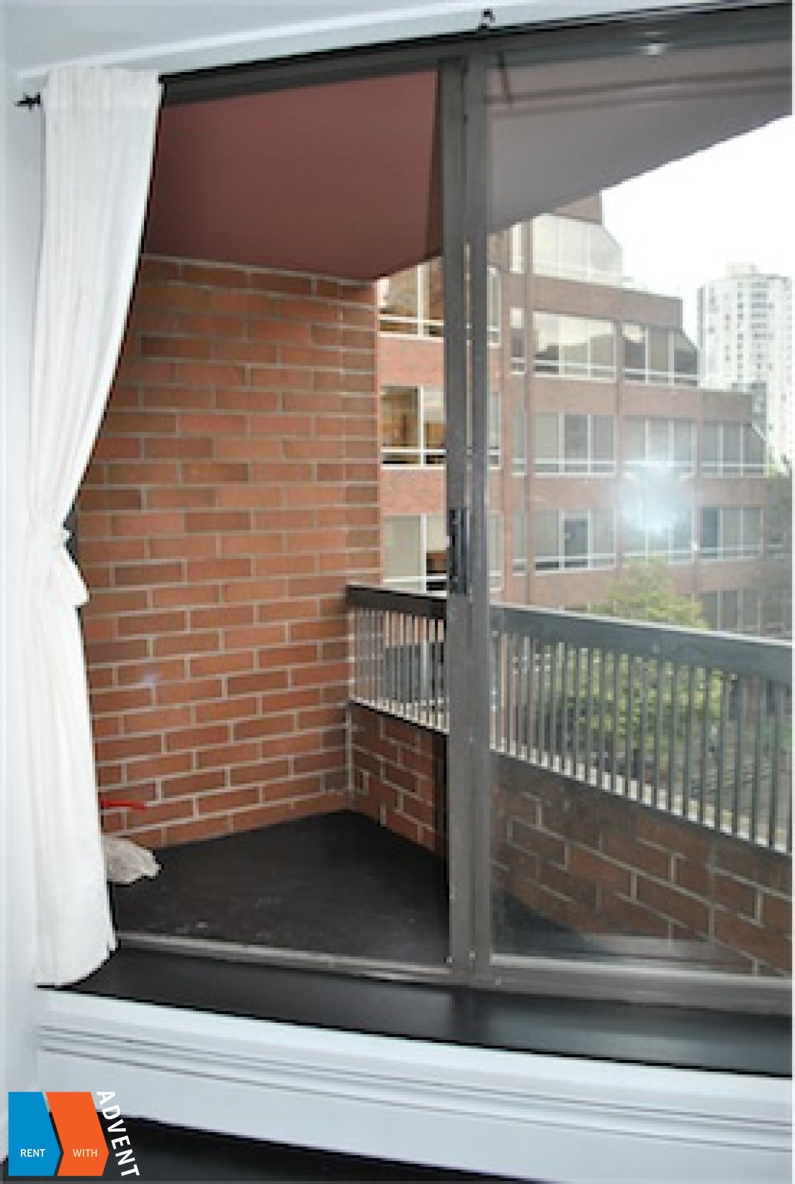 Anchor Point Unfurnished 4th Floor 1 Bedroom Apartment Rental in Downtown Vancouver. 414 - 1333 Hornby Street, Vancouver, BC, Canada.
