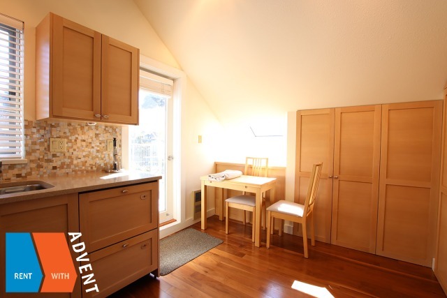 Kitsilano Unfurnished 2 Bed 2 Bath Duplex For Rent at 3274 West 1st Ave Vancouver. 3274 West 1st Avenue, Vancouver, BC, Canada.