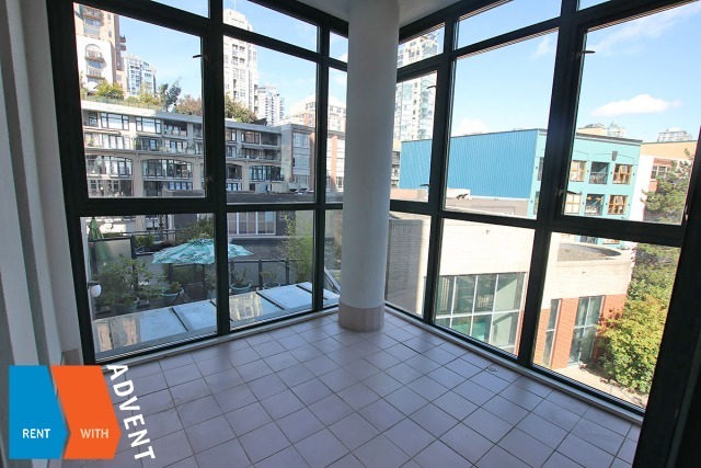 Parkview Tower 6th Floor 2 Bedroom & Solarium Apartment Rental in Yaletown, Vancouver. 608 - 289 Drake Street, Vancouver, BC, Canada.